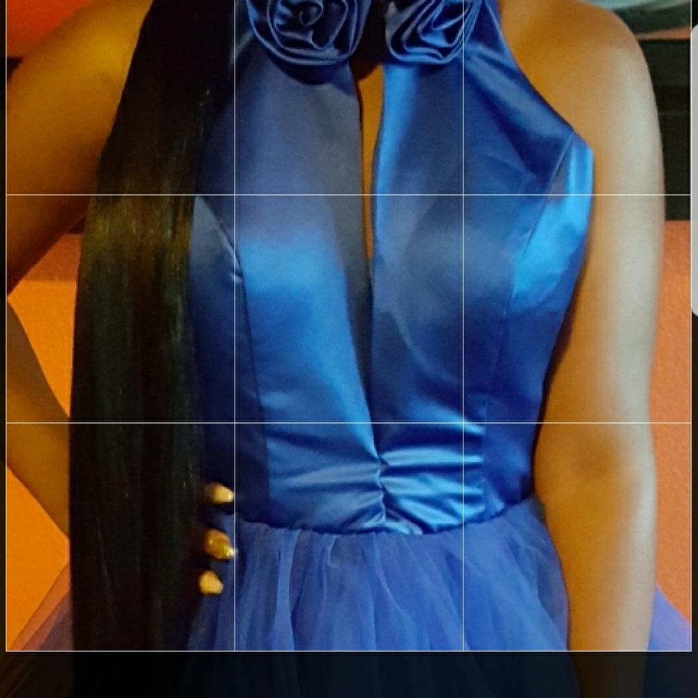 Dress - Picture 3 of 6